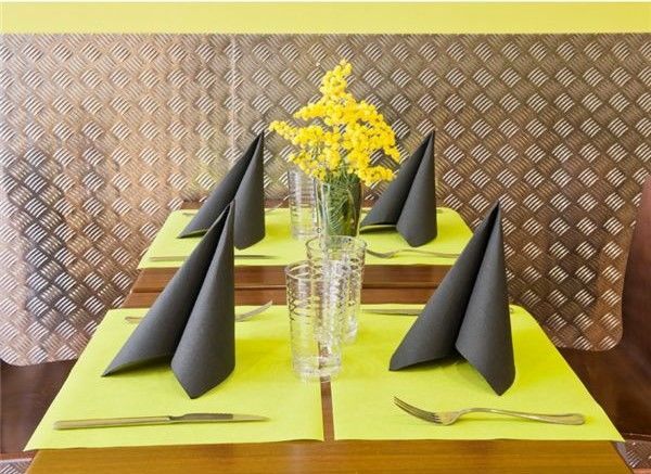 TOALHETE DE MESA SNACK SPUNDBOND LIMA LIMO 30x40cm 200 UNIDADES