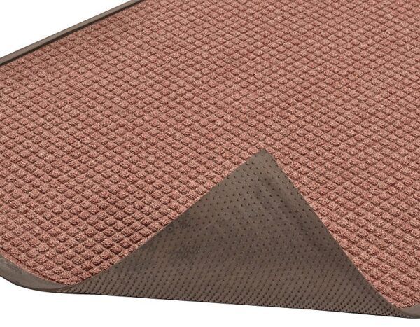 TAPETE TIPO ALCATIFA DESENHO QUADRADO GUZZLER