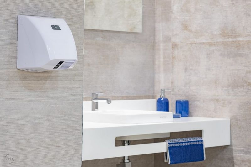 Secador de m�os ZEPHYR II autom�tico branco